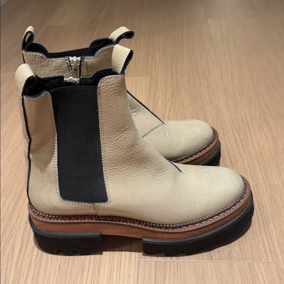 Free People Vance Double Tab Chelsea Platform boots in crackle‎ patent leather - Picture 5 of 10